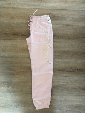 Aero Classic Cinch joggers nwt